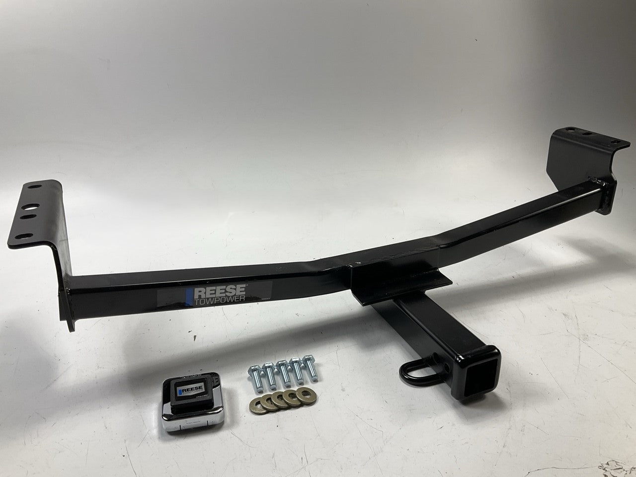 Reese 44712 Trailer Hitch For 2008-2016 Nissan Rogue,  Class 3