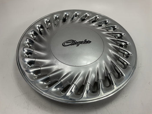 NEW - SCRATCHED - SEE PHOTOS - OEM 4472454 Wheel Hub Cap Cover 92-93 New Yorker