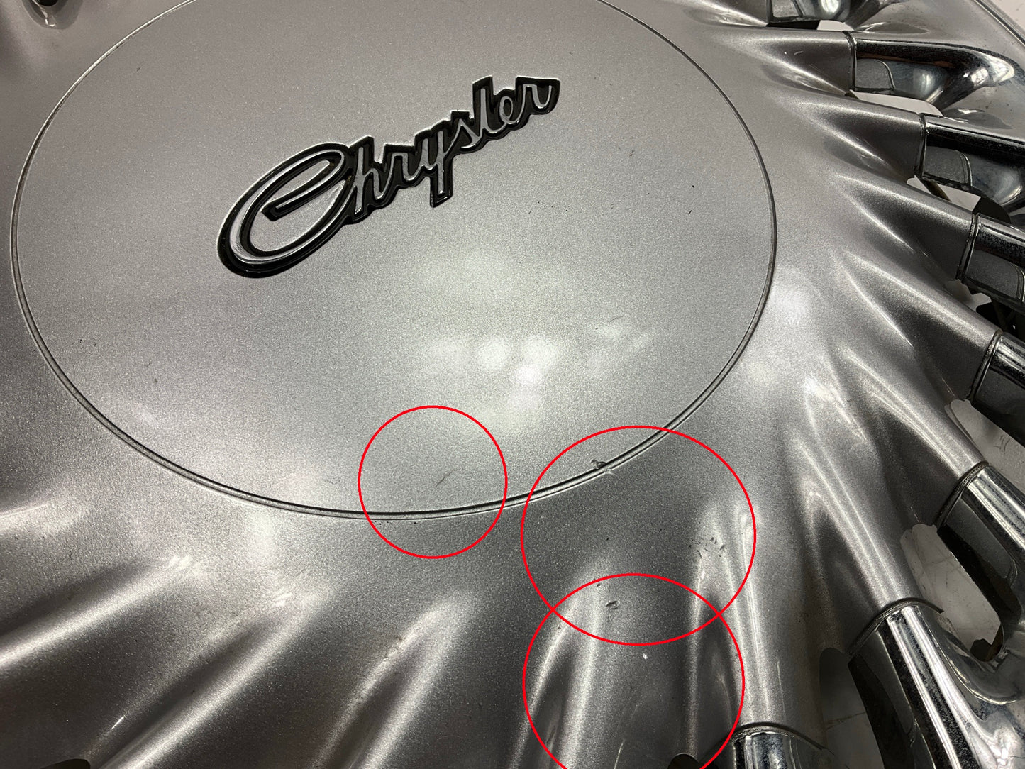 NEW - SCRATCHED - SEE PHOTOS - OEM 4472454 Wheel Hub Cap Cover 92-93 New Yorker