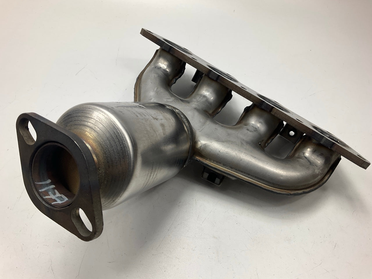 NEW UNBOXED Magnaflow 452180 CARB Catalytic Converter Exhaust Manifold - CALIF.