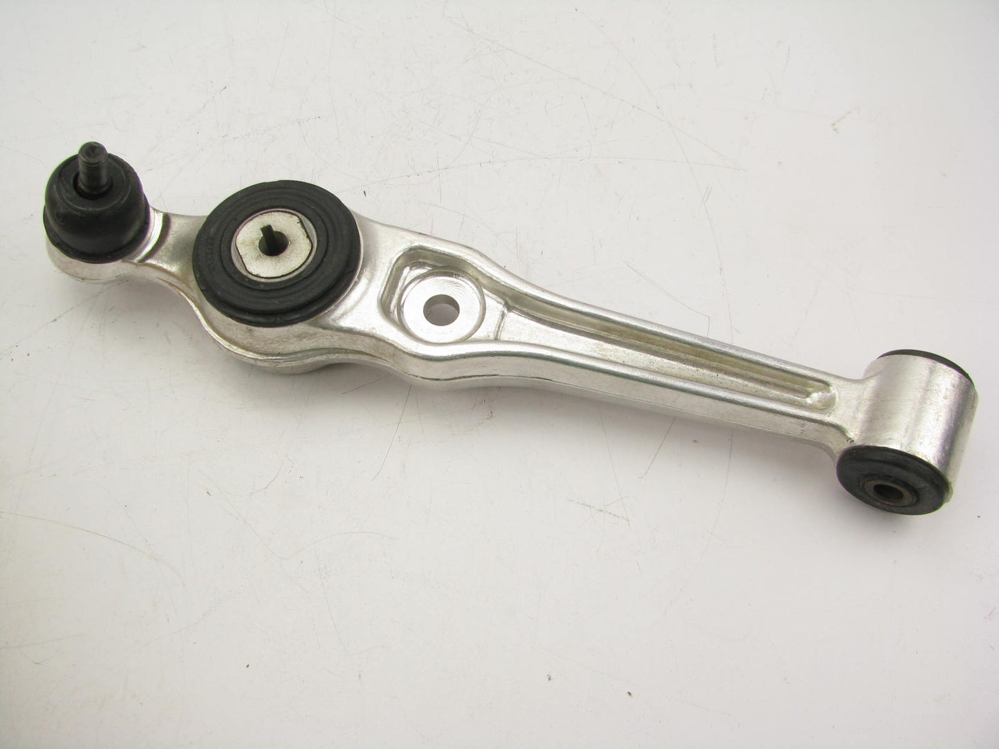 NEW - OUT OF BOX - 4543468 FRONT RIGHT LOWER Suspension Control Arm & Ball Joint