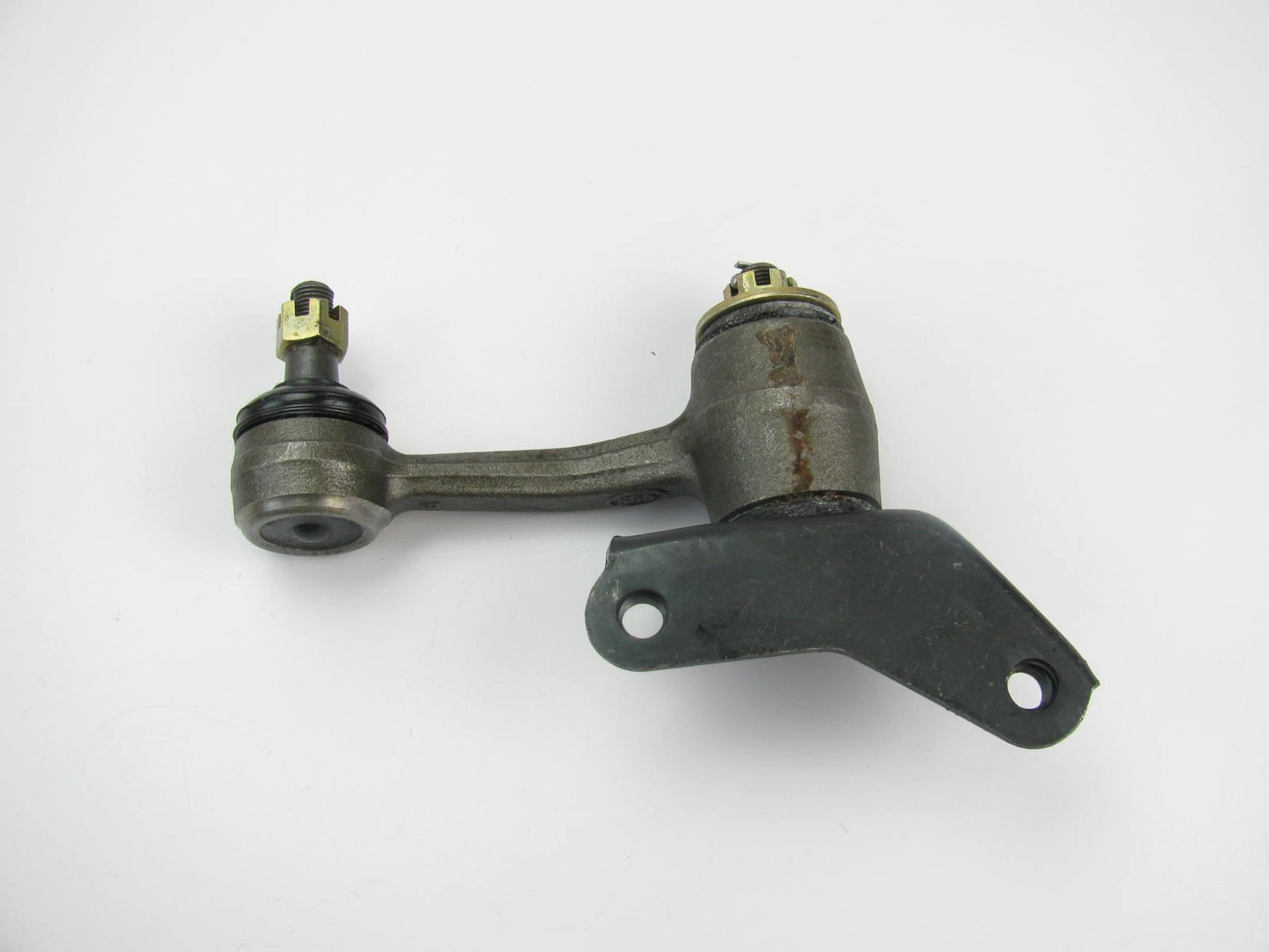 NEW - OUT OF BOX - 45490-19095 Steering Idler Arm For 1971-1974 Toyota Corolla