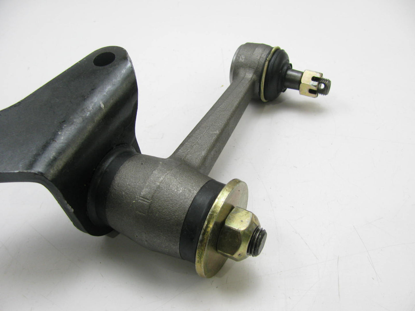 NEW UNBOXED OEM 555 45490-19135 Idler Arm For 1975-1979 Toyota Corolla KE30 KE35