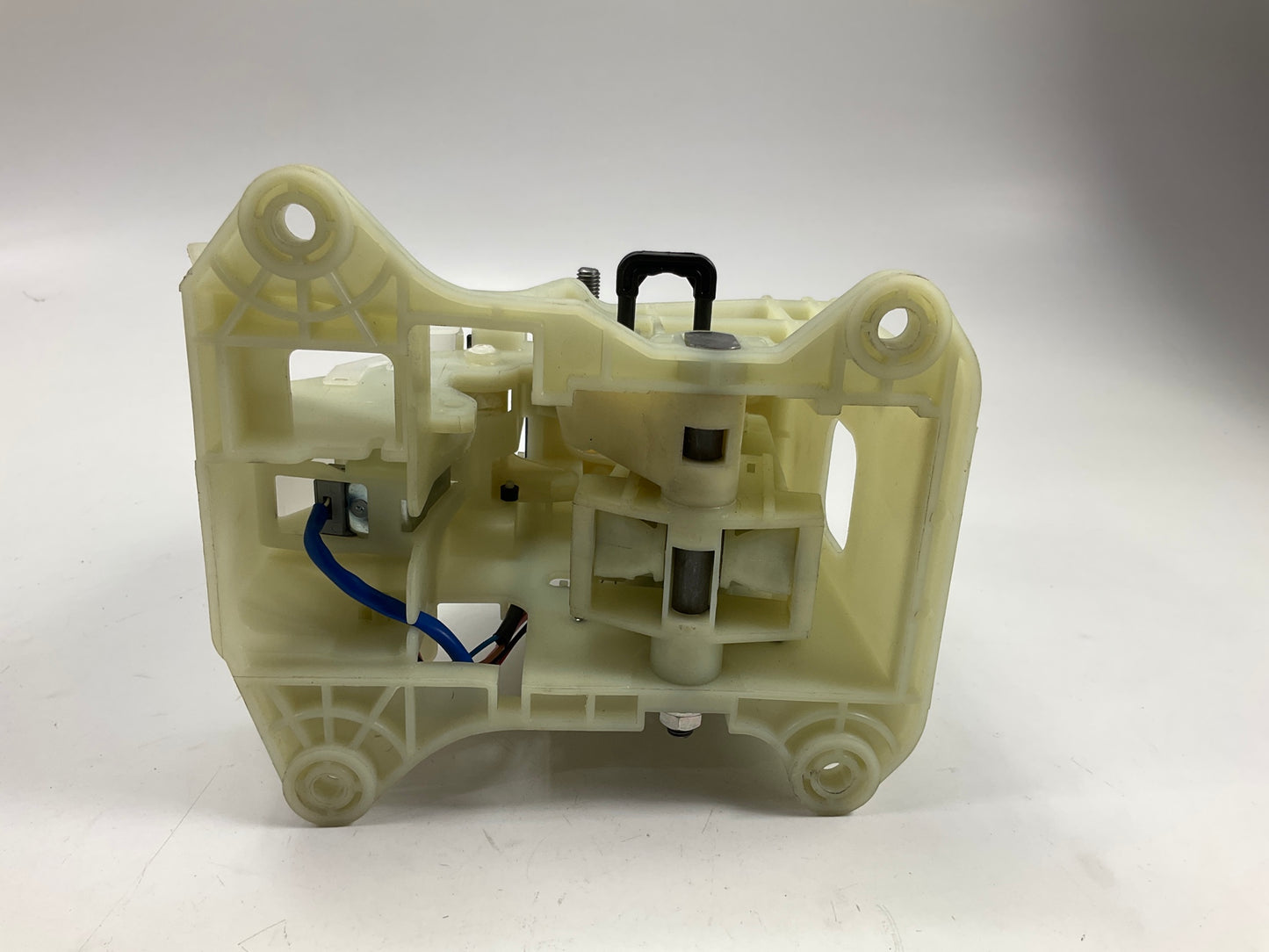 NEW UNBOXED OEM 46700-2J010 Automatic Shifter For 2009 Kia Borrego