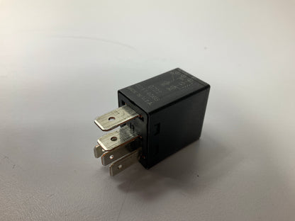 NEW UNBOXED 5-pin TYCO 4671168E Multi-Purpose SPDT Relay 72472M For Chrysler