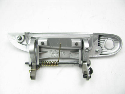 NEW - OUT OF BOX - OEM 4696883 FRONT LEFT Exterior Door Handle For Mopar