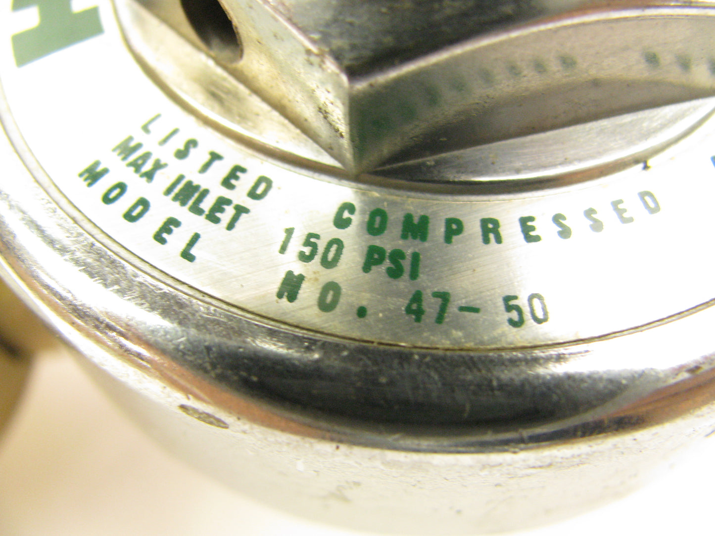 NEW - UNBOXED Harris 47-50 Compressed Gas Regulator W/ Gauge 150 PSI Max Inlet