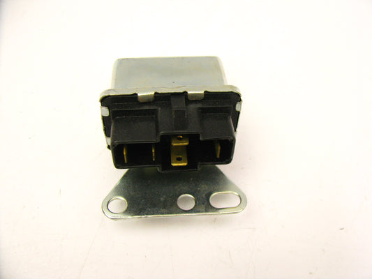 NEW - OUT OF BOX 4704 HVAC Blower Motor Cutout Relay