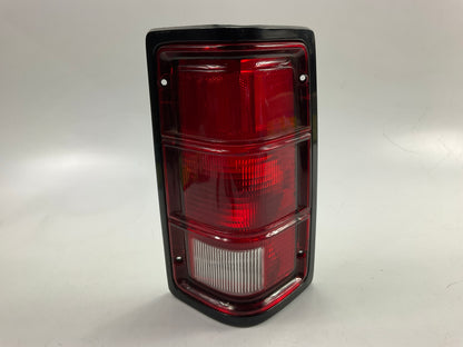NEW UNBOXED Glo-Brite 4713 Right Tail Light Lamp