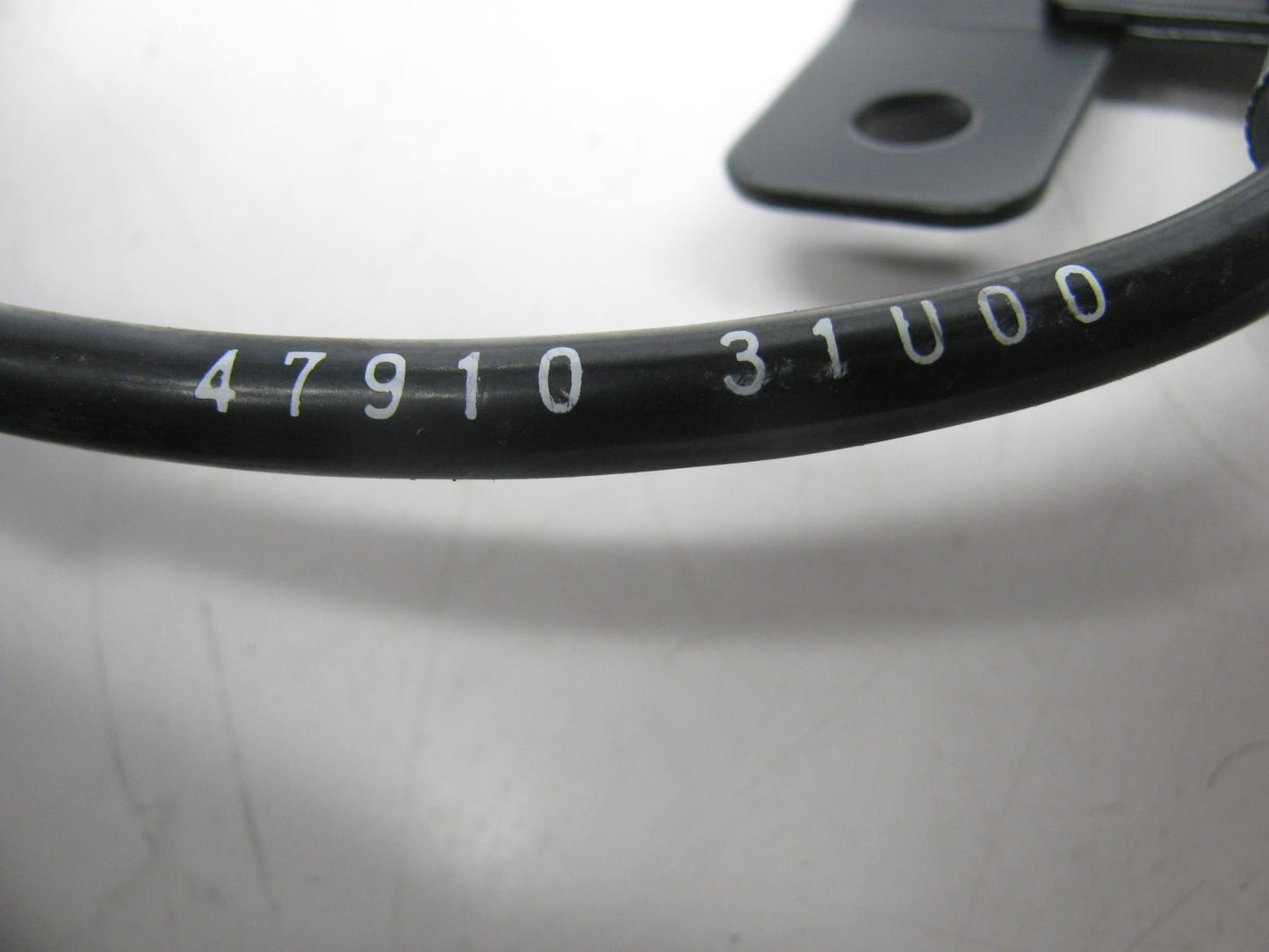 NEW - OUT OF BOX 47910-31U00 Front Right ABS Wheel Speed Sensor For 95-97 Maxima