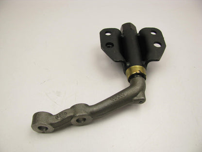 NEW - OUT OF BOX - 48530-B2000 Steering Idler Arm OEM 555