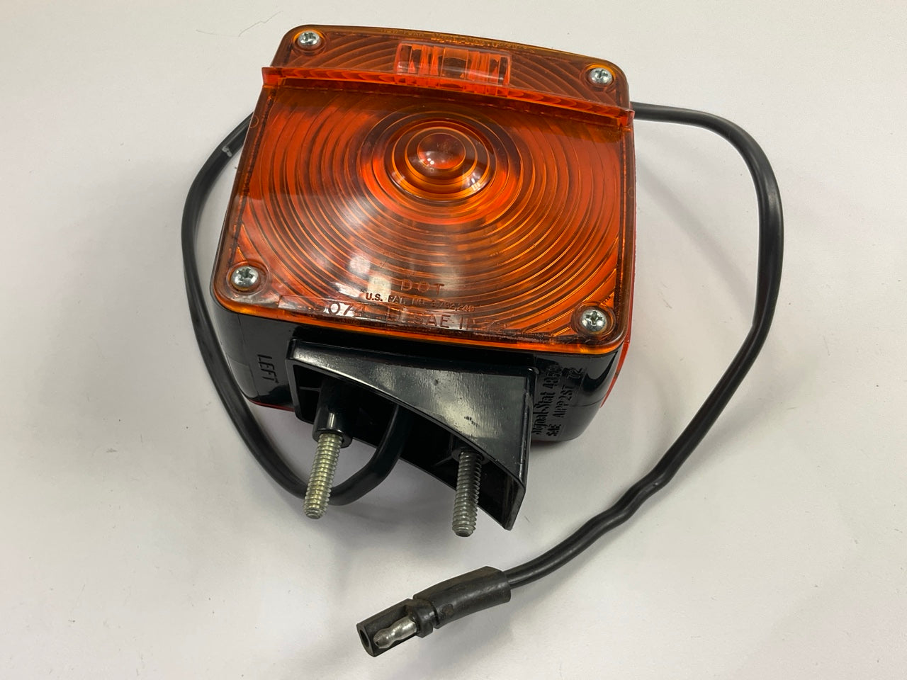Unboxed Signal Stat 4853 Front Turn Signal Light Lamp Red / Amber D3TZ-13678-B