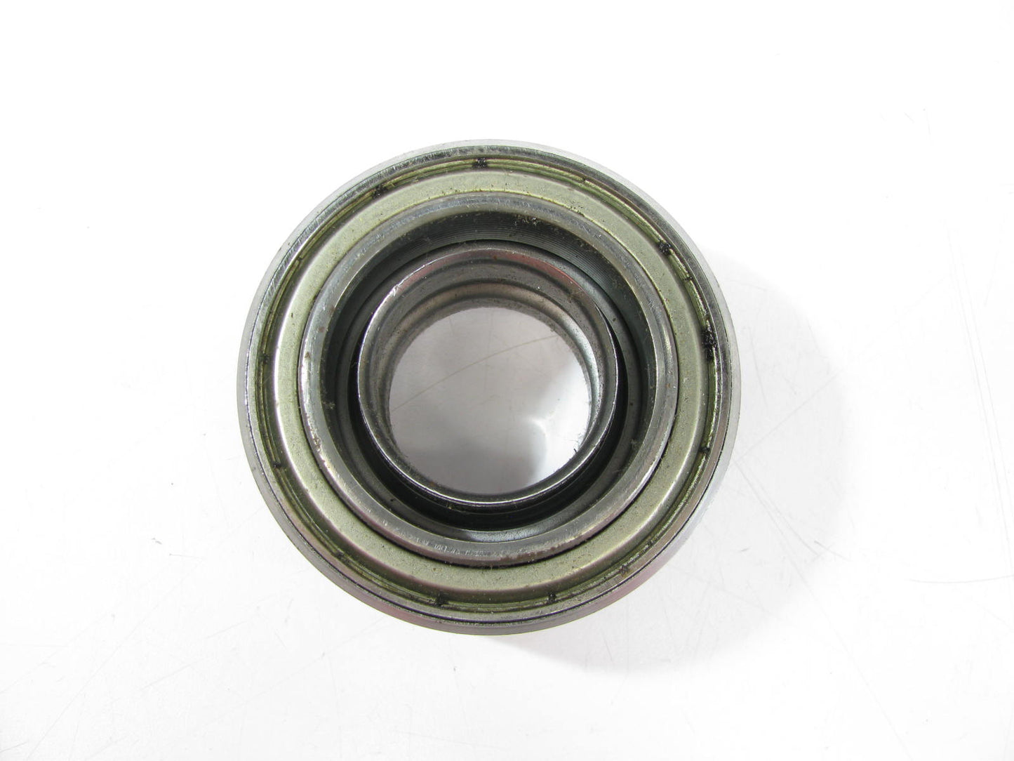 NEW - OUT OF BOX - NSK 48TKA3201 Manual Transmission Clutch Release Bearing