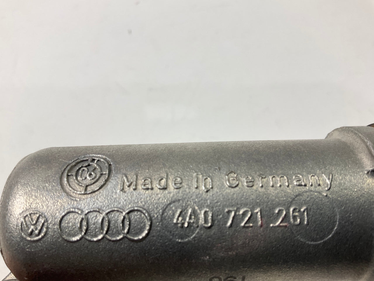 NEW OEM VW 4A0721261 Clutch Slave Cylinder