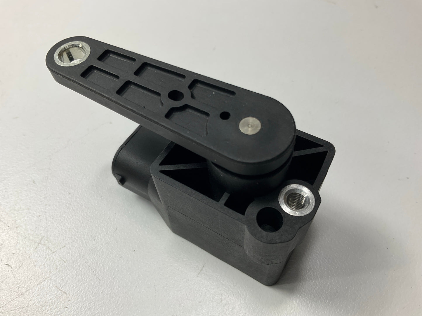 NEW - UNBOXED 4B0907503 Front Suspension Ride Height Sensor