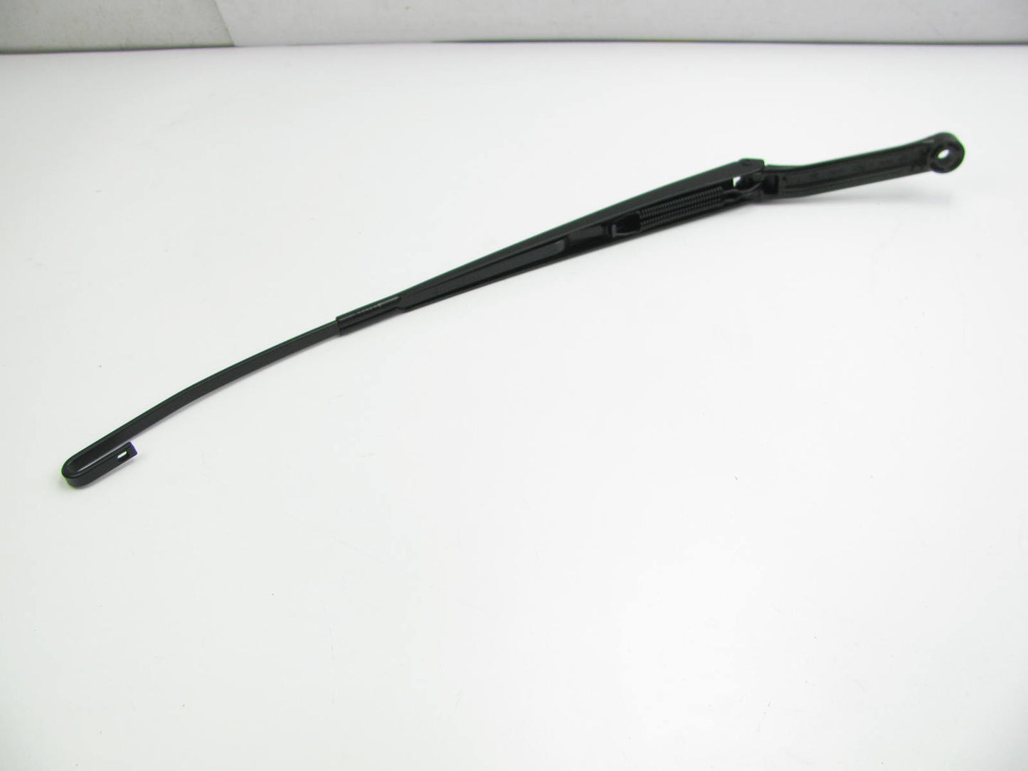 NEW - OUT OF BOX 4B1955408A Front Right Windshield Wiper Arm 1998-2001 A6