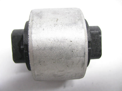 (2) NEW - OUT OF BOX 4D0407182E Front Suspension Lower Control Arm Inner Bushing