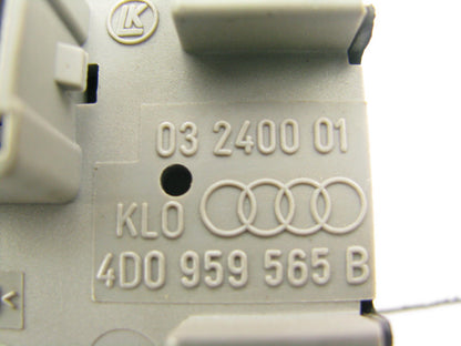 NEW - OUT OF BOX - OEM VW AUDI 4D0959565B Front Left Door Mirror Switch