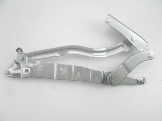 NEW - Out Of Box 4E0827300G Right Deck Lid Hinge 04-10 Audi A8 Quattro 07-09 S8