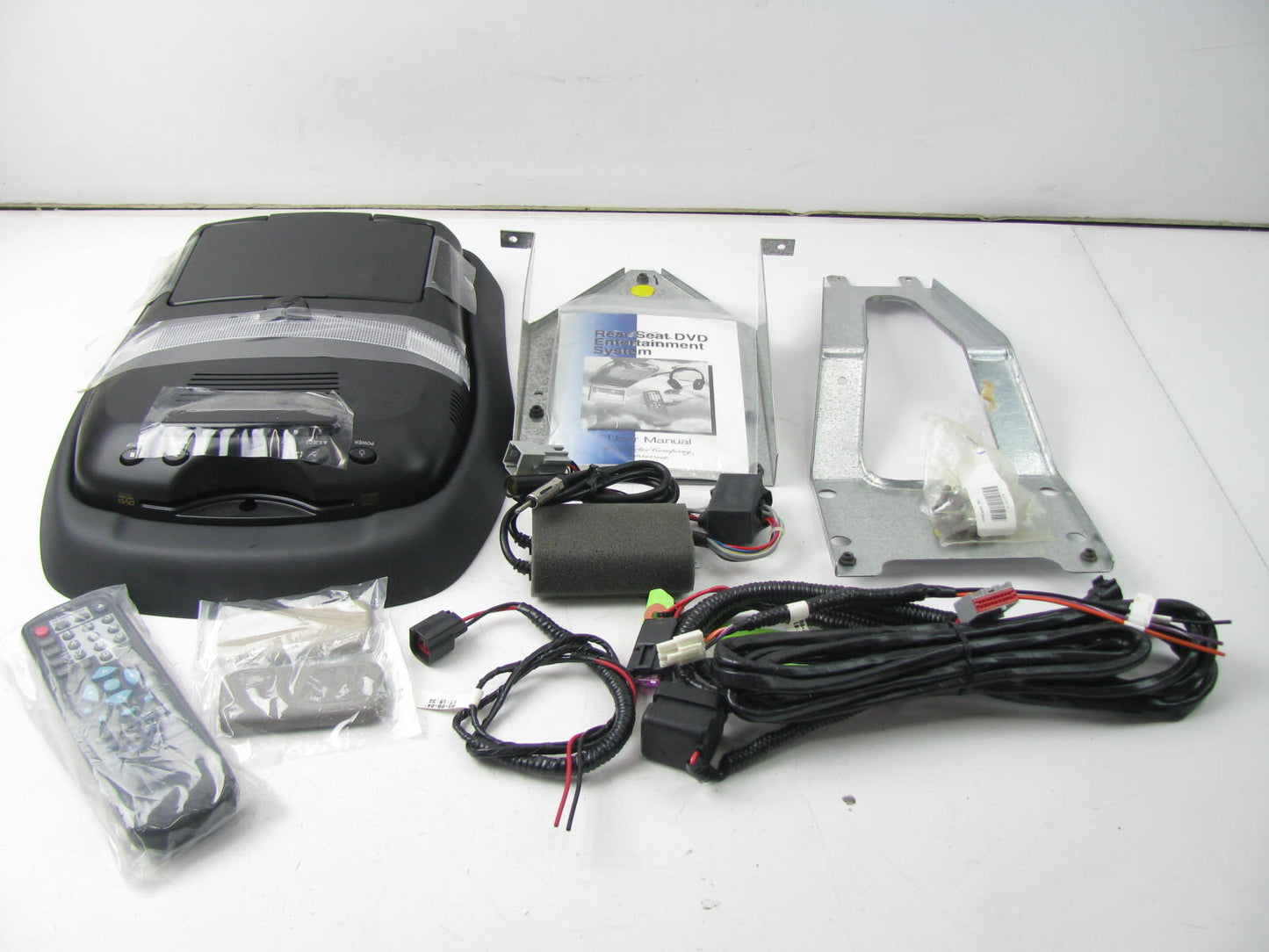 NEW OUT OF BOX 4F2Z-19G323-AA DVD Rear Seat Entertainment System W/O Headphones