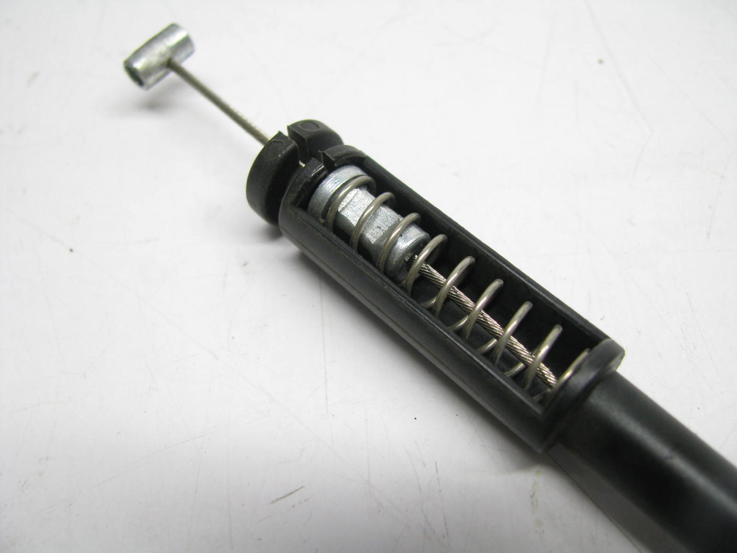 NEW - UNBOXED OEM VW Audi 4F5880729 Trunk Latch Deck Lid Release Cable