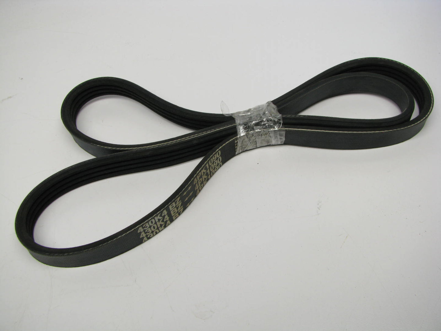 NEW OUT OF BOX - 4PK1090 Serpentine Belt - 0.56'' X 43.50'' - 4 Ribs