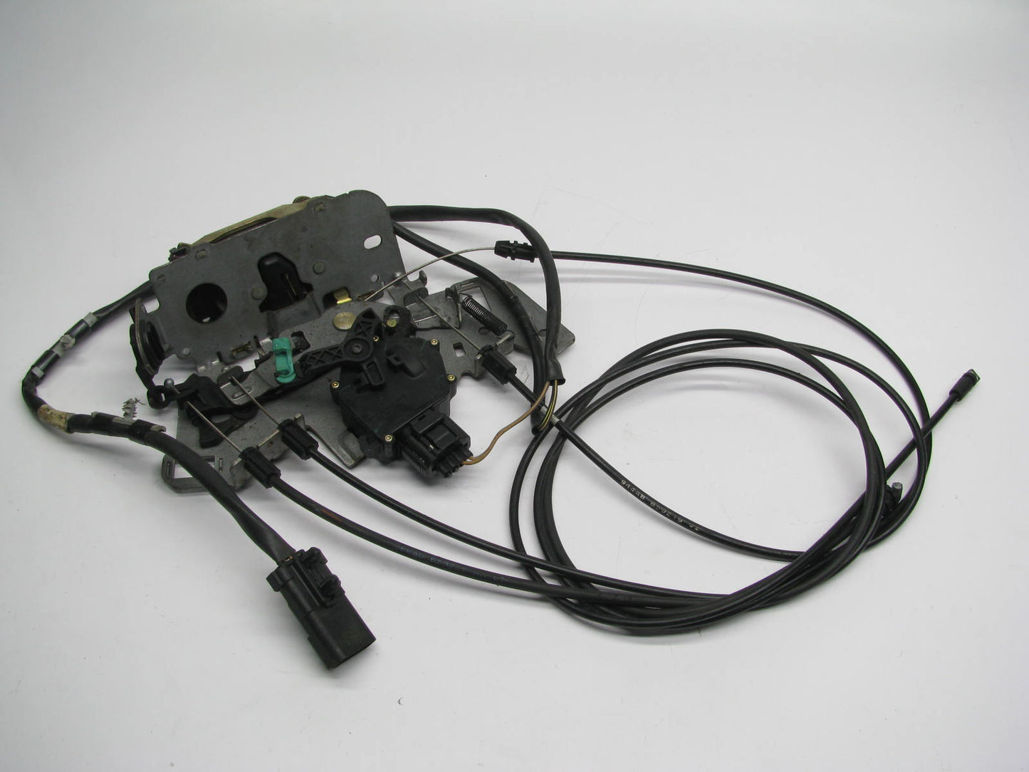 NEW - UNBOXED OEM For Mopar 5093404AD Right Sliding Door Lock Latch