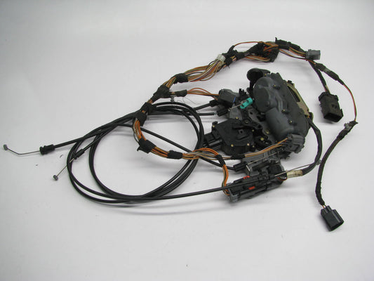 NEW - OUT OF BOX - OEM 5093404AD Right Sliding Door Lock Latch