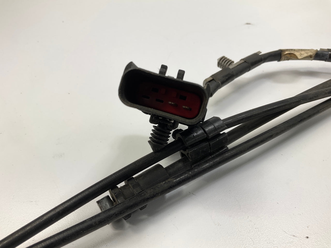 NEW - OUT OF BOX - OEM 5093404AD Right Sliding Door Lock Latch W/O Connectors