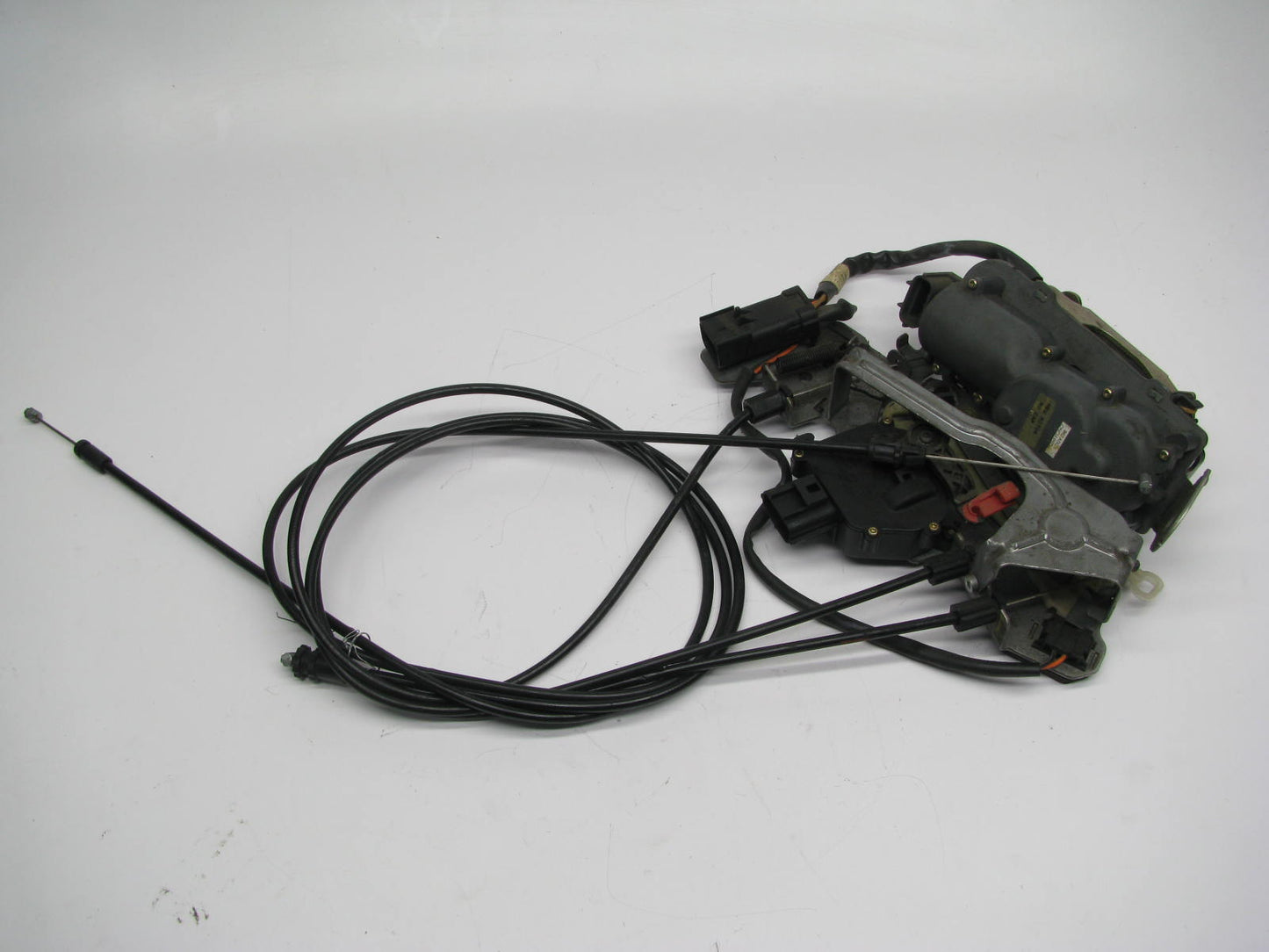 NEW OUT OF BOX OEM 5093405AC Left Power Sliding Door Lock Latch
