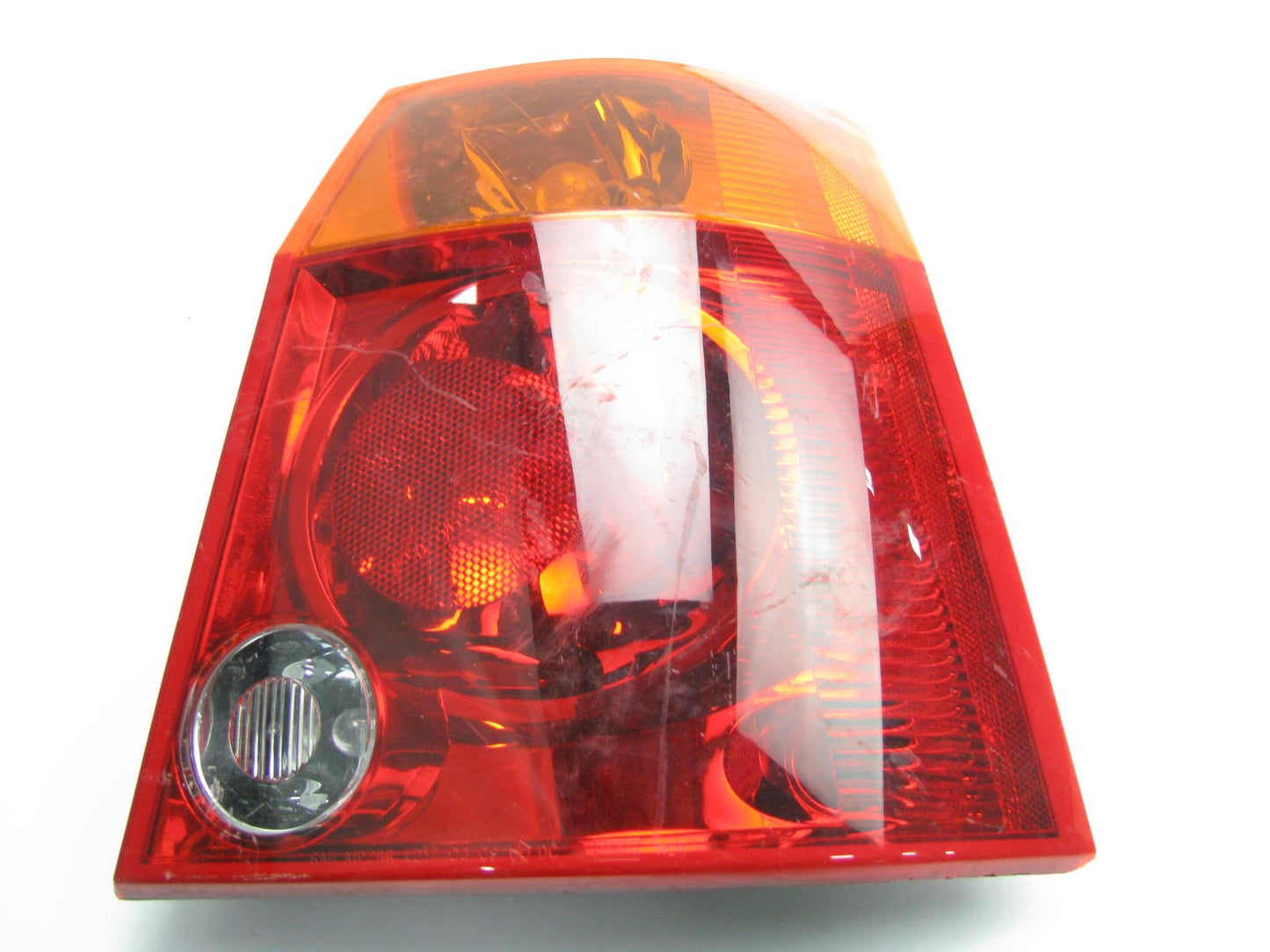 USED OEM Right Passengers Side Tail Light Lamp 5103330AB For 2004-2008 Pacifica