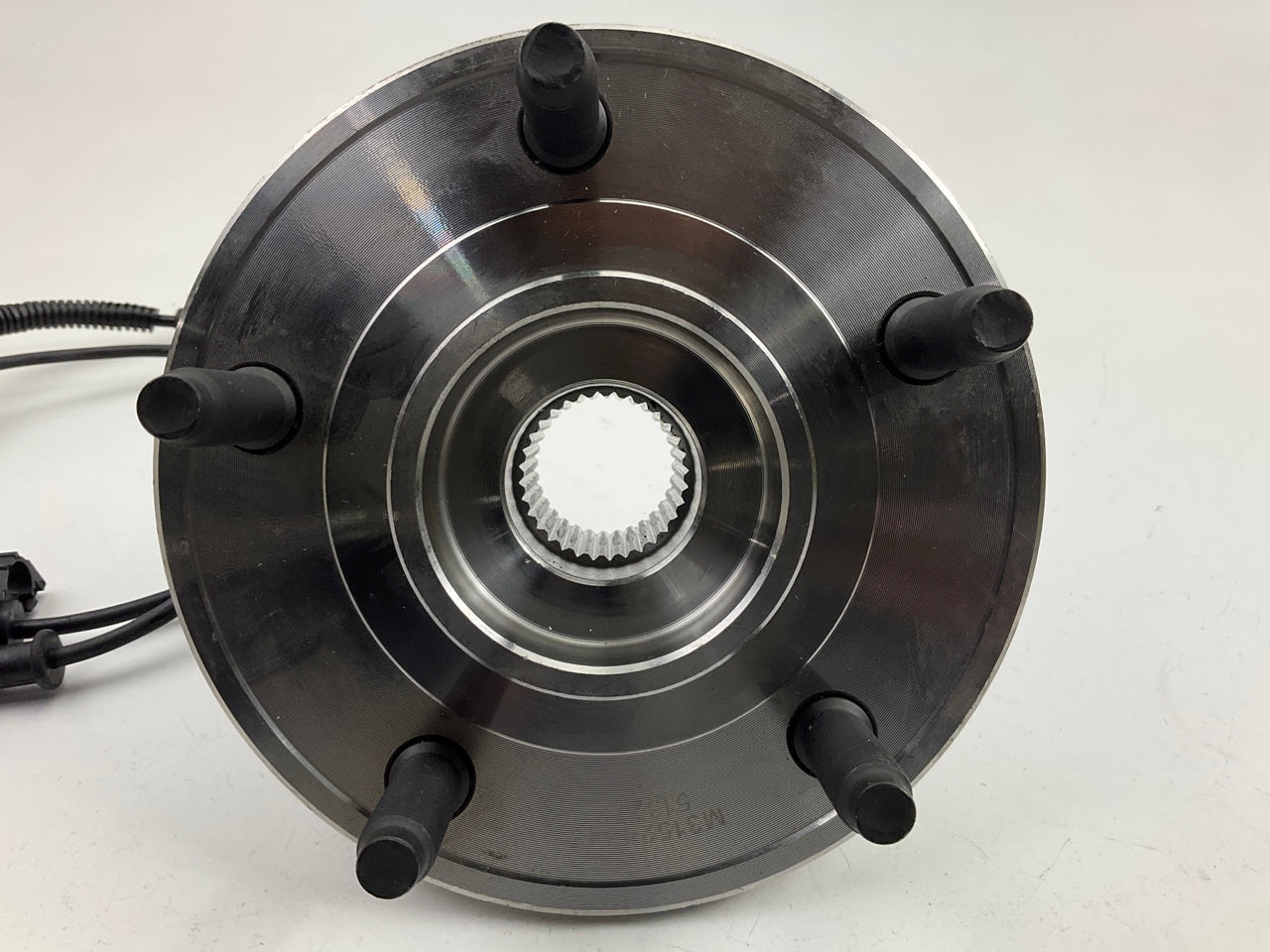 NEW - UNBOXED 513272 Wheel Bearing And Hub Assembly, Front