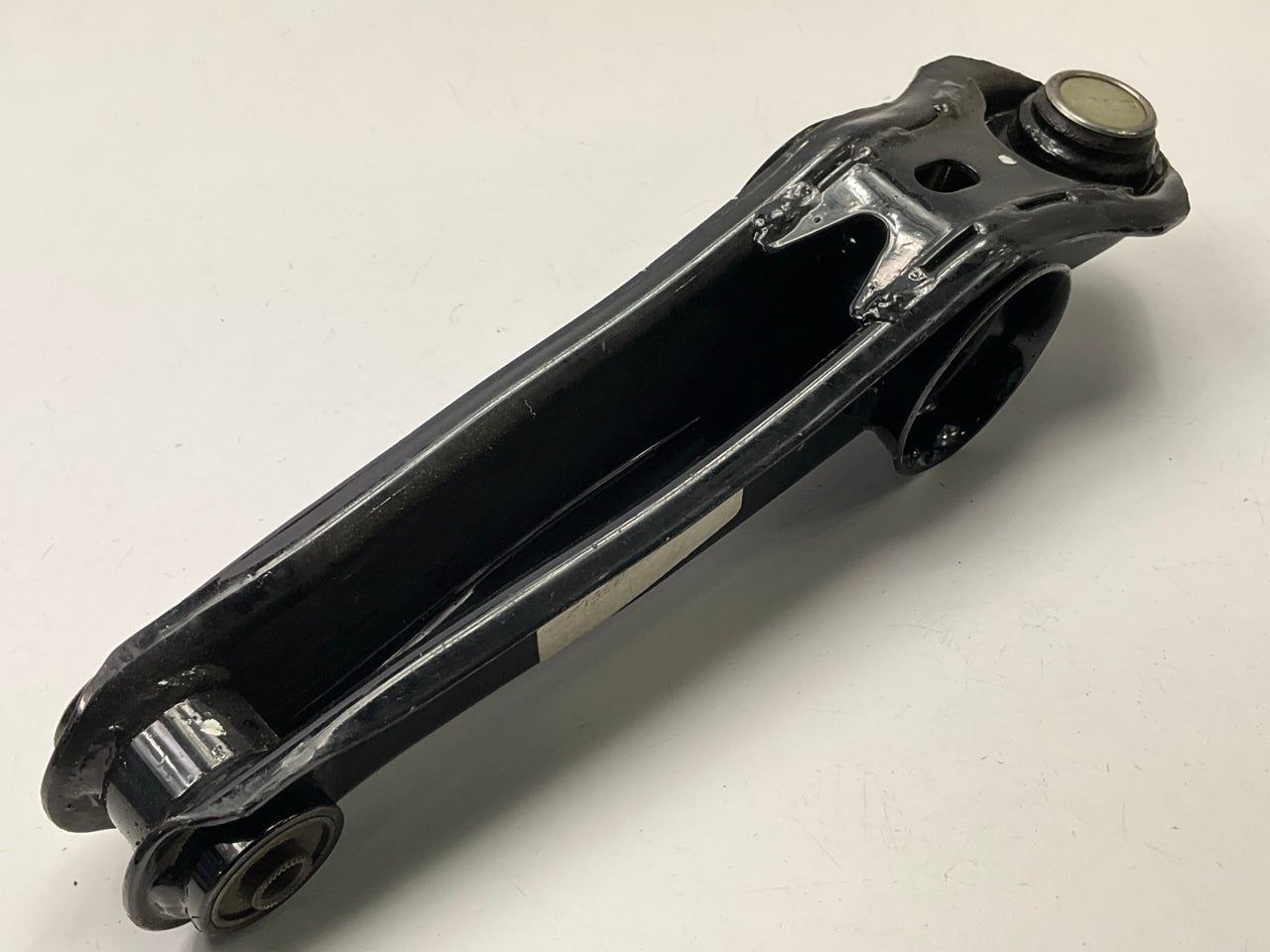 NEW UNBOXED 51350-659-325 Front Lower Control Arm For 1976-1979 Honda Civic
