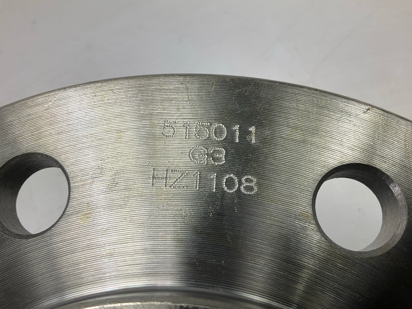 NEW - OUT OF BOX 515011 Wheel Bearing And Hub Assembly, Front