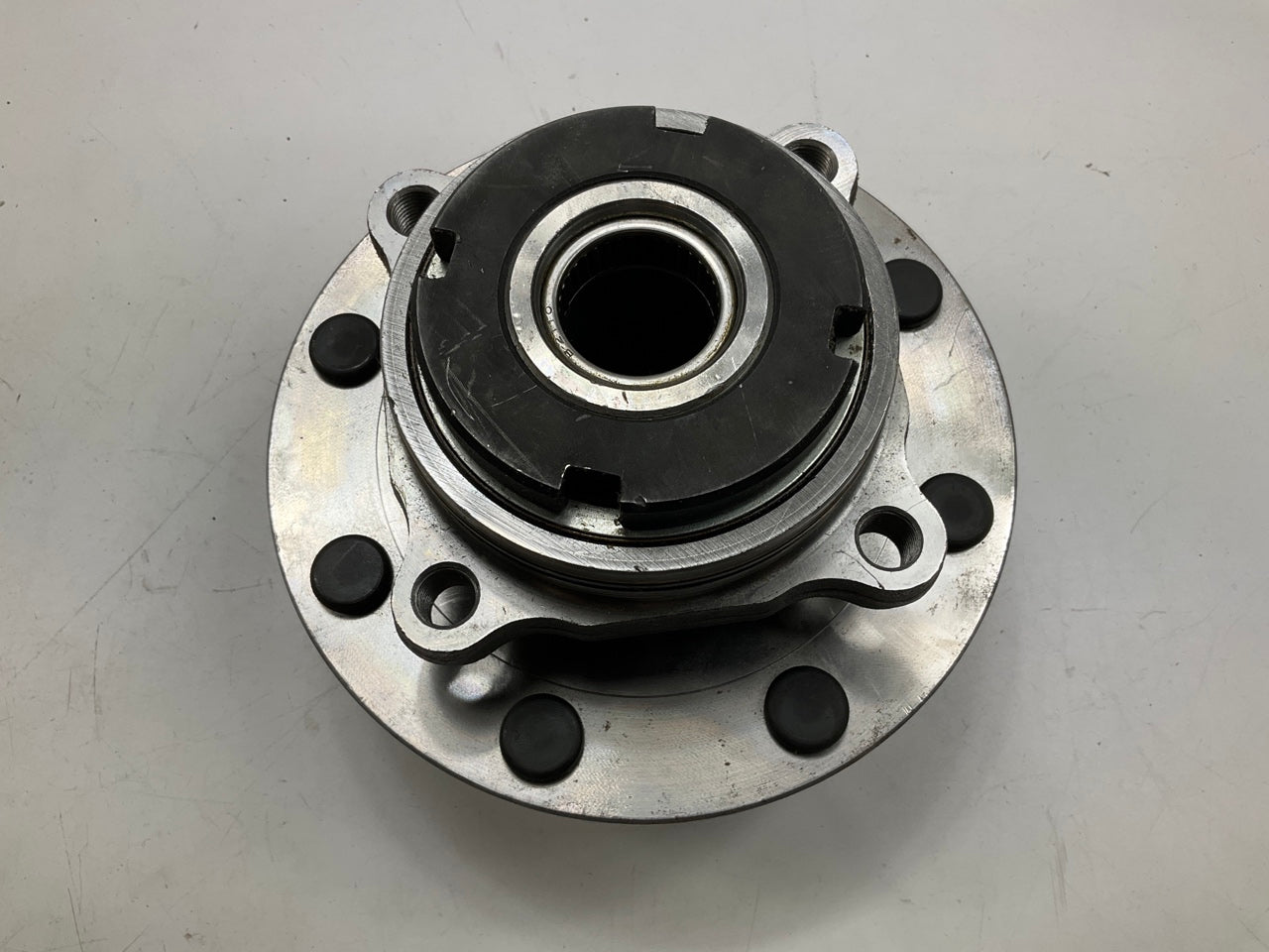 New OUT OF BOX Front Wheel Hub & Bearing 515021