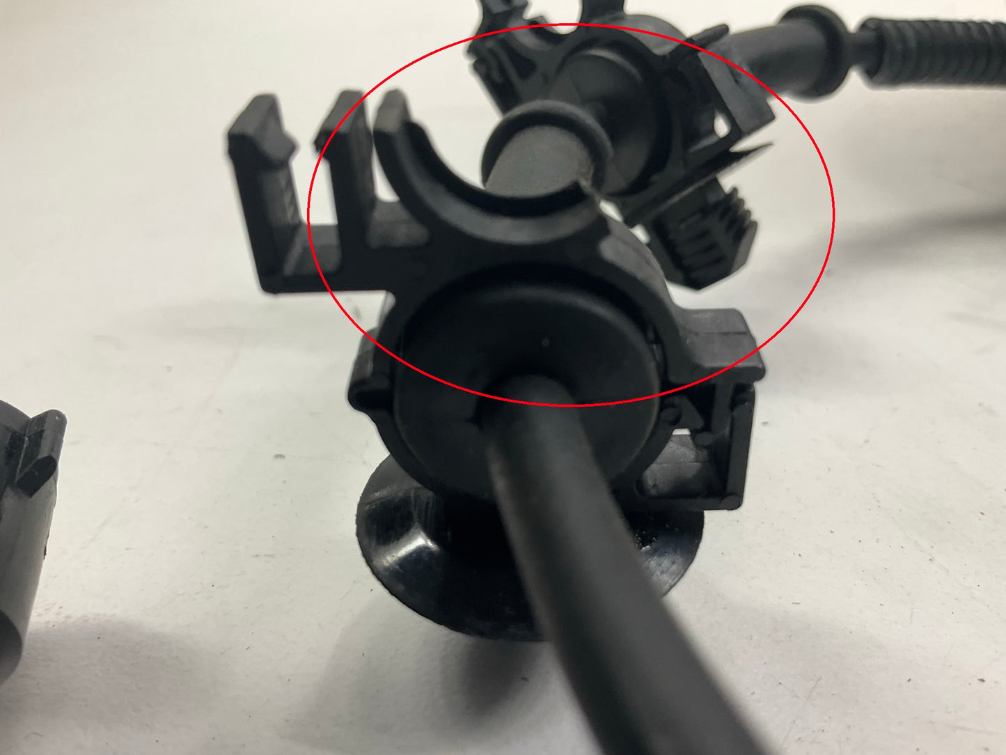Broken Retainer Clip NEW Unboxed 515027 Front Wheel Hub Bearing 98-00 Ranger 4WD