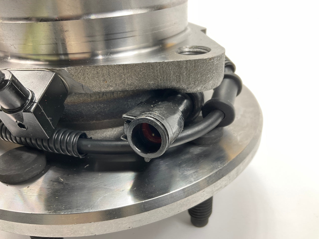 NEW - OUT OF BOX 515029 Wheel Bearing & Hub Assembly, Front