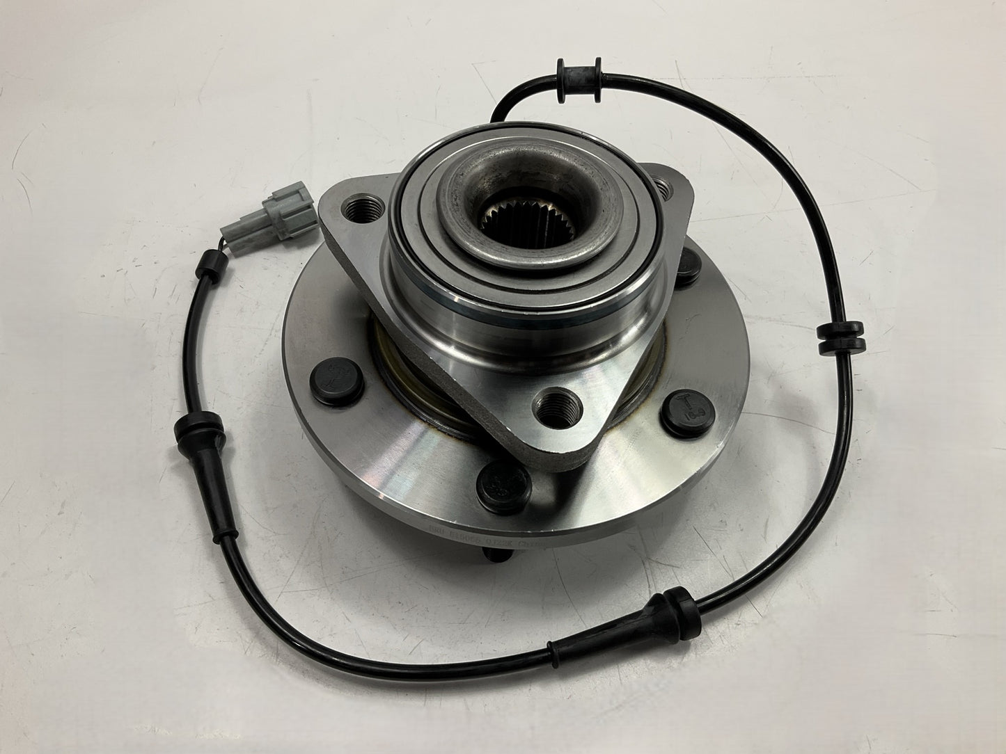 NEW - UNBOXED 515066 Wheel Bearing And Hub Assembly, Front