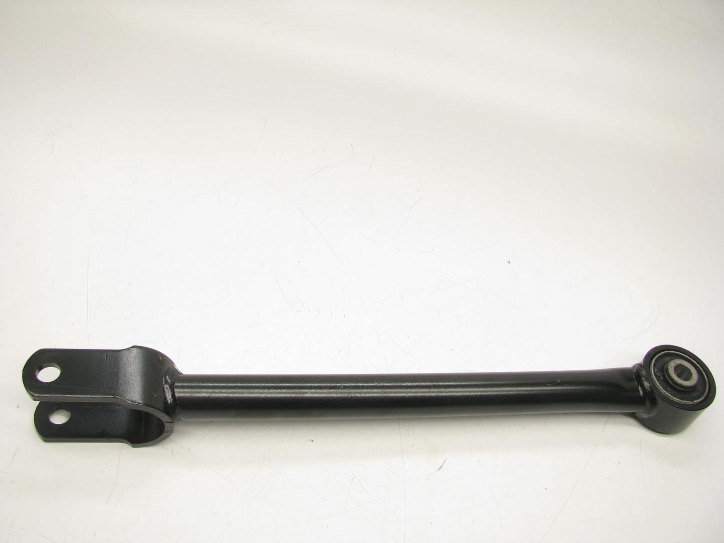 NEW OUT OF BOX - OEM 5180480AB REAR LOWER Forward Suspension Control Arm