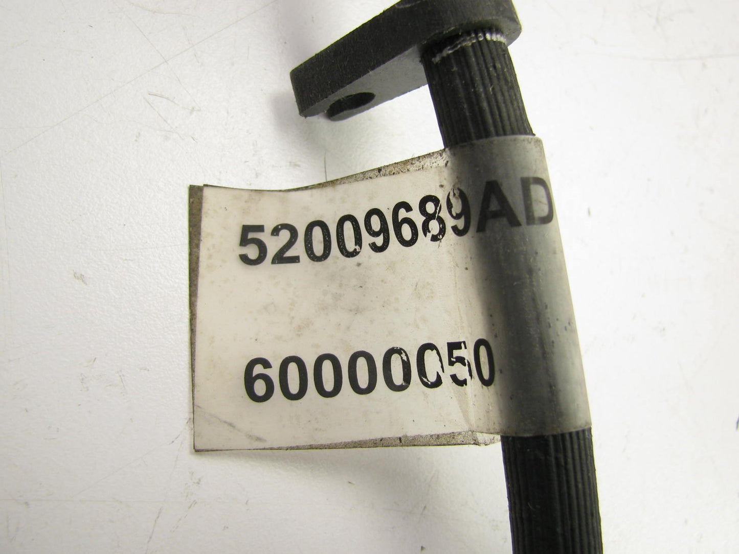 NEW - OUT OF BOX - 52009689AD FRONT LEFT Brake Hose For 00-02 Ram 1500 2500 3500