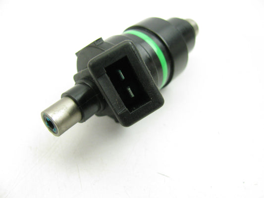 (8) NEW - UNBOXED Lucas 5207005 Fuel Injectors - 5720A740
