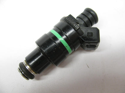 NEW - OUT OF BOX 5208007 Fuel Injector