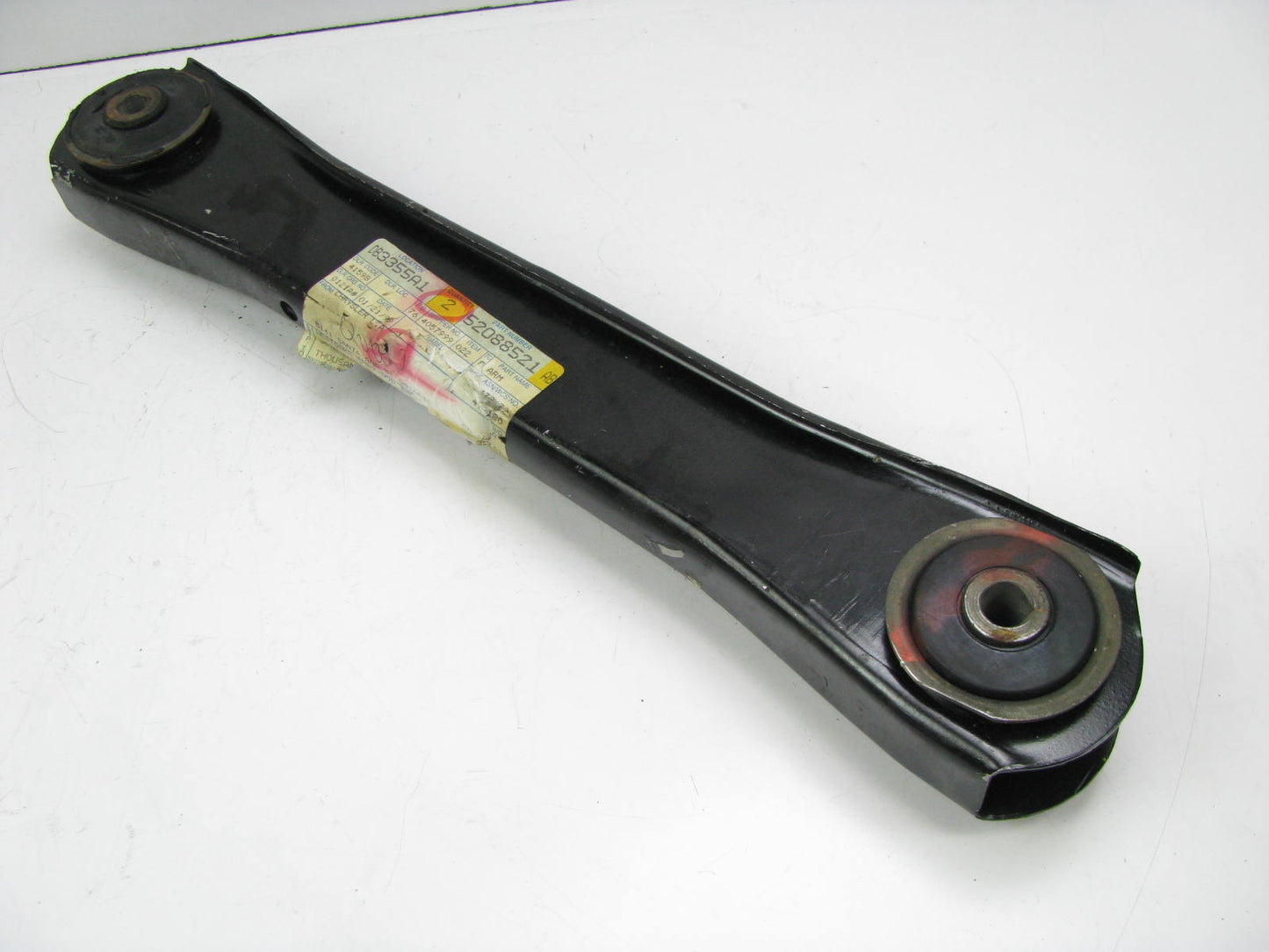 NEW - OUT OF BOX 52088521AB Control Arm Rear Lower For 1993-1998 Grand Cherokee