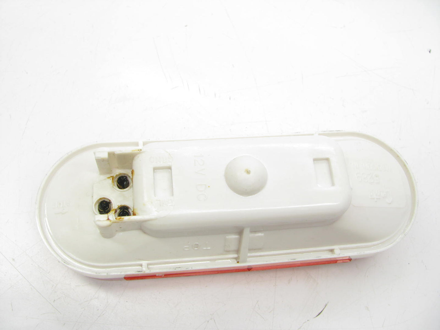 (2) UNBOXED Grote 52892 Torsion Mount III Red Oval Stop Tail Turn Light Lamp