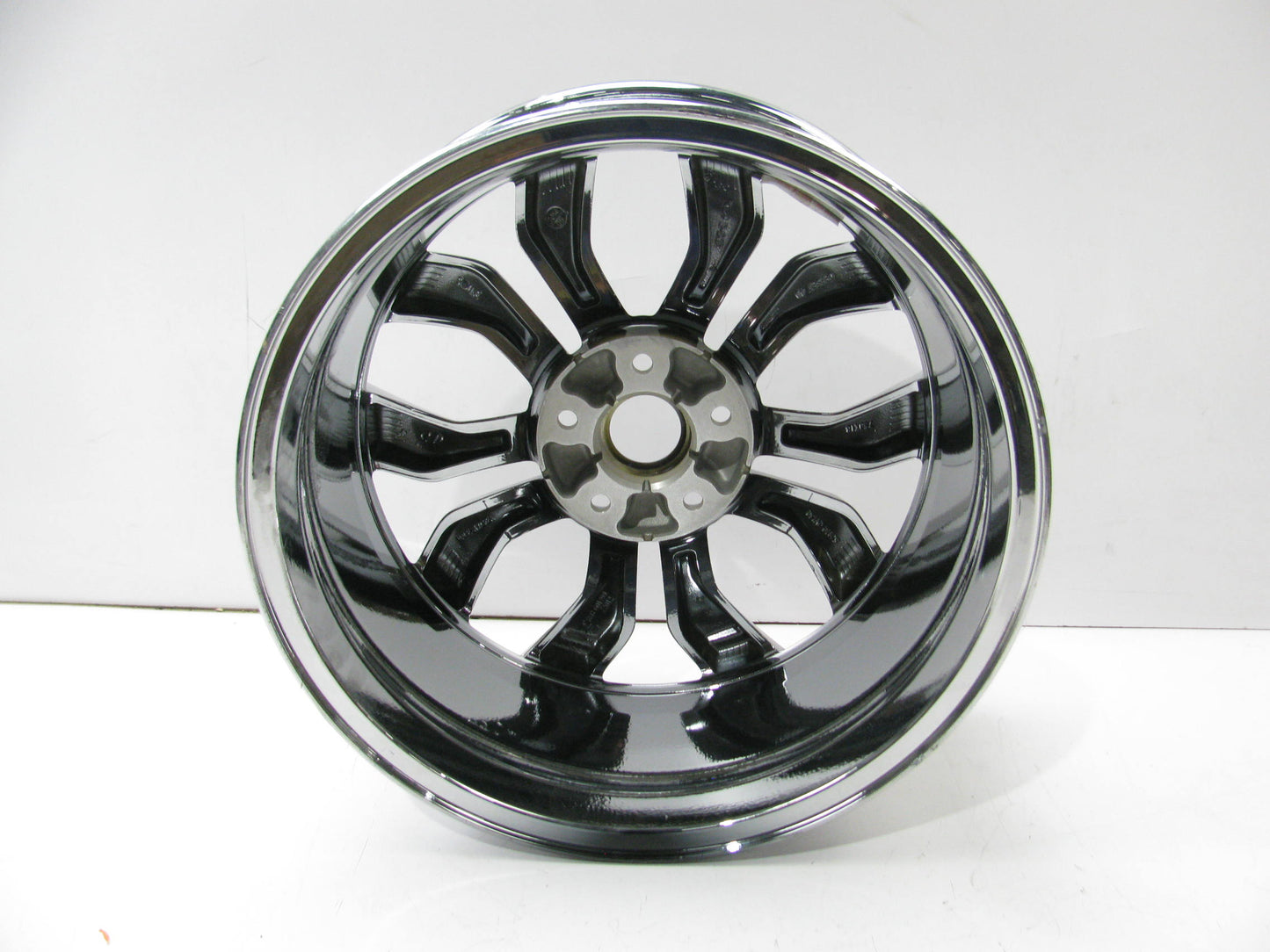 DAMAGED CHROME - SEE PHOTOS - 18'' Factory Alloy Wheel Rim OEM For 12-15 Veloster