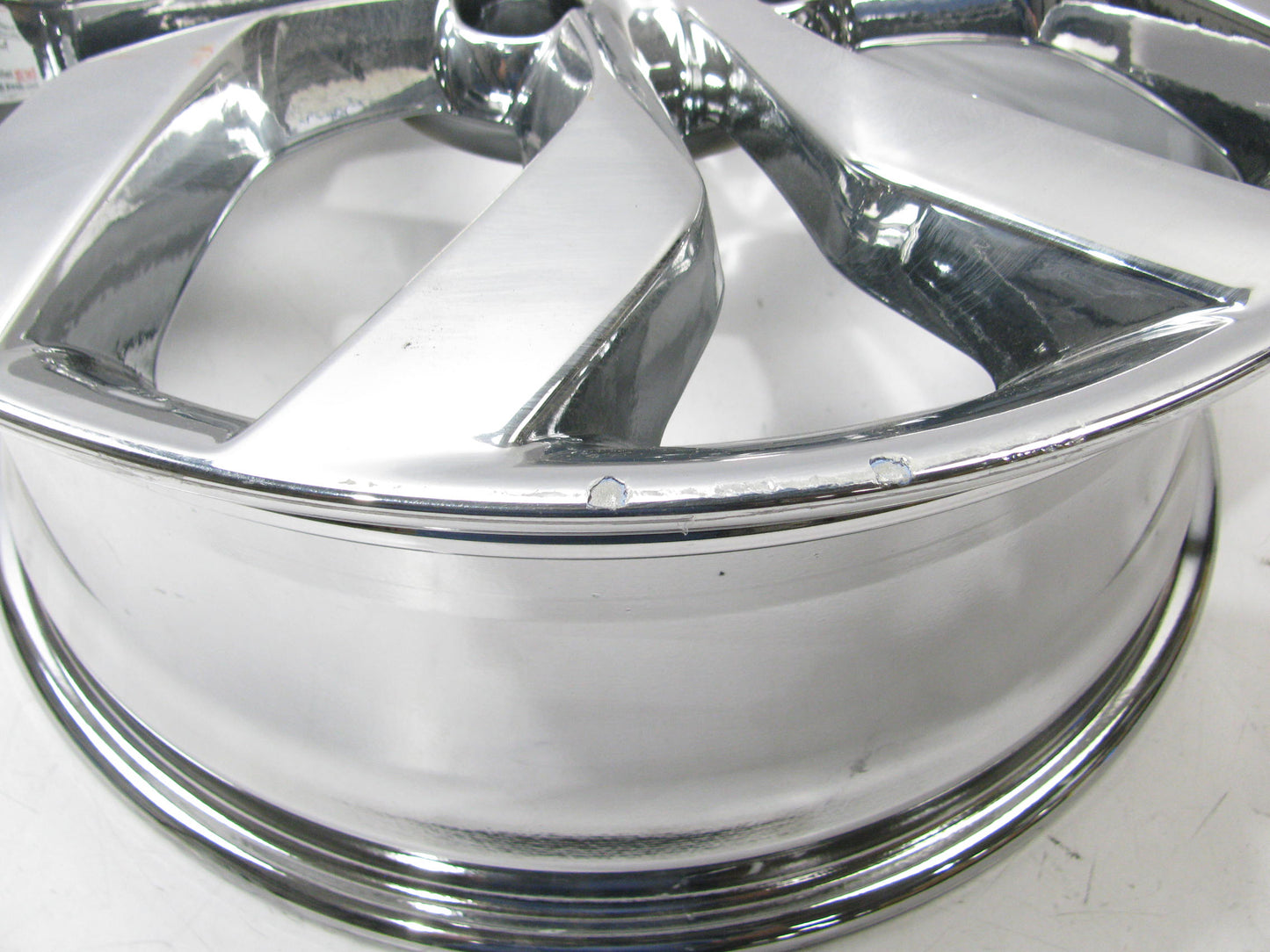 DAMAGED CHROME - SEE PHOTOS - 18'' Factory Alloy Wheel Rim OEM For 12-15 Veloster