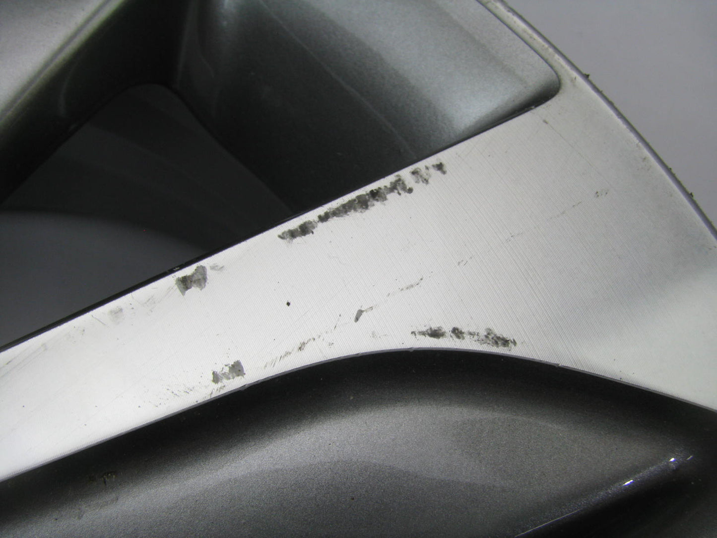 Cosmetic Damage - 17X6.5 Alloy Wheel Rim 52910-3Q270 OEM For 14 Hyundai Sonata