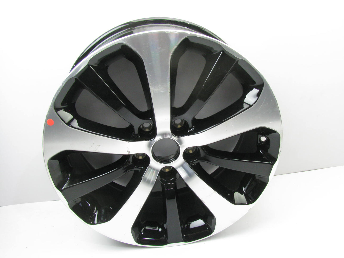 COSMETIC DAMAGE NEW 18'' Alloy Black Wheel Rim 52910-C5230 OEM For 16-18 Sorento