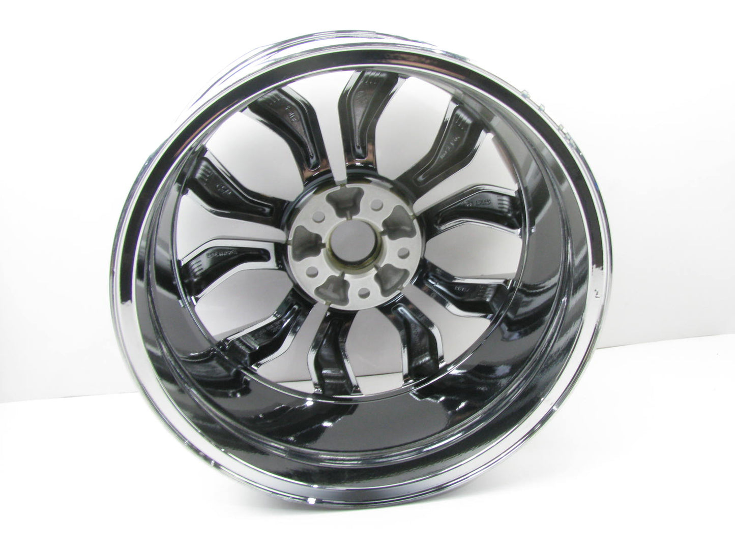Cosmetic Damage - 529102V150 Wheel Rim CHROME 18X7.5 OEM For 12-15 Veloster