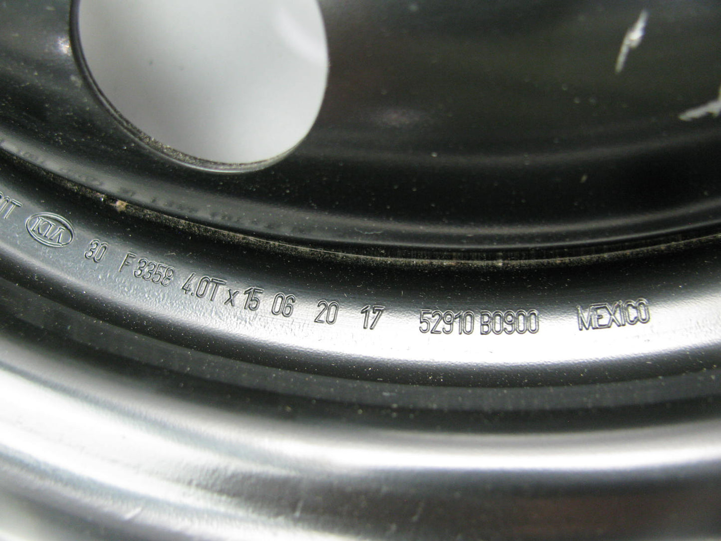 NEW - OUT OF BOX 15x4 Inch Steel Spare Wheel 15'' OEM For Hyundai 52910B0900